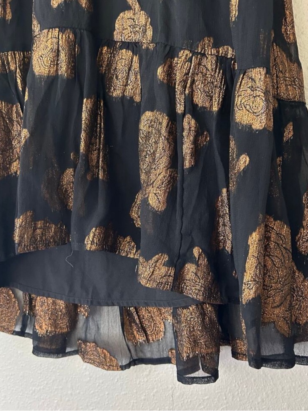 Anthro Floreat Oralie Black & Gold Metallic Floral Rose Midi Skirt Size 10 Glam - Picture 3 of 9